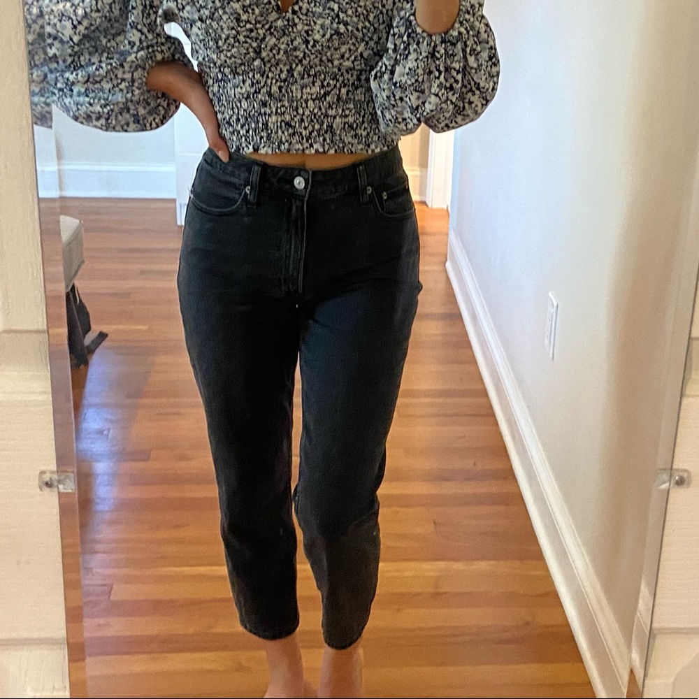 A&F MOM JEANS